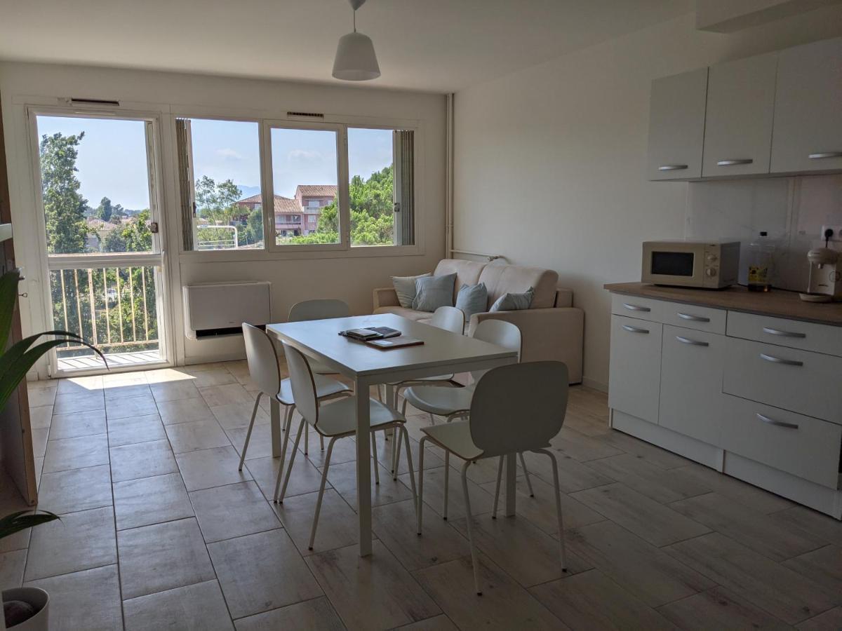 Superbe T2 Proche Des Plages Et Des Commerces 耶尔 外观 照片